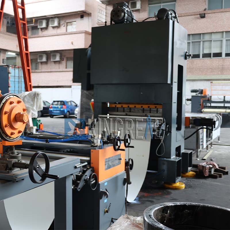 Kokios skylės gali lakštų metalo perforacijos aparato perforatoriui?